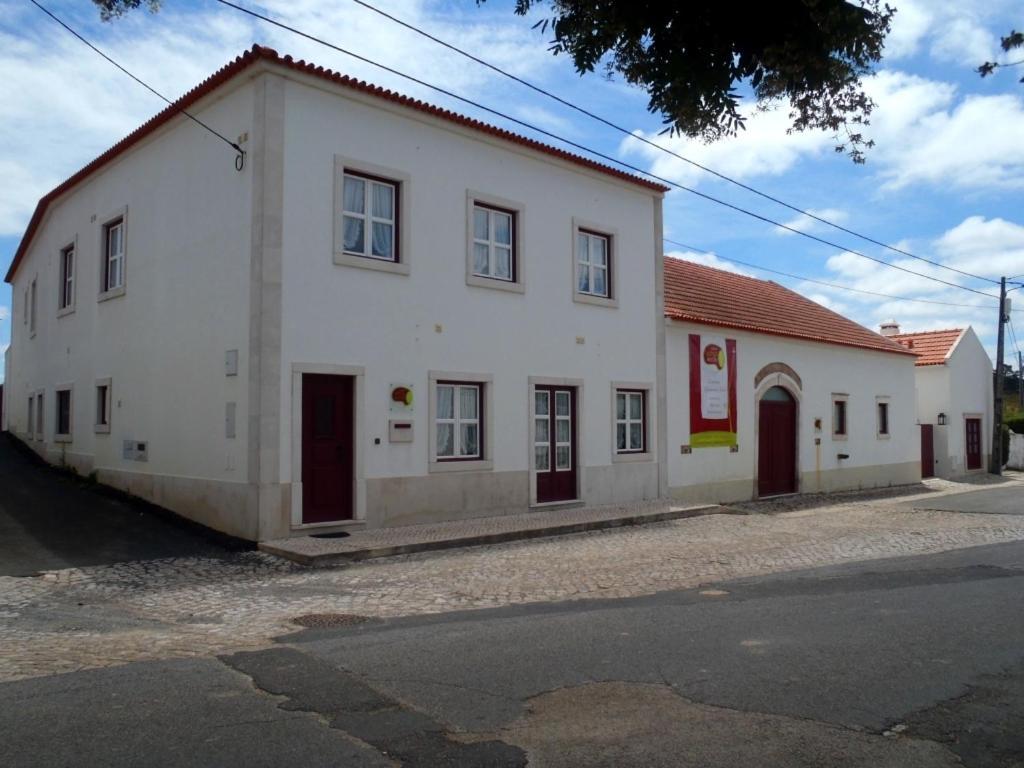 Casa Adega Do Mosteiro - Turismo Rural Caldas Da Rainha Exterior foto